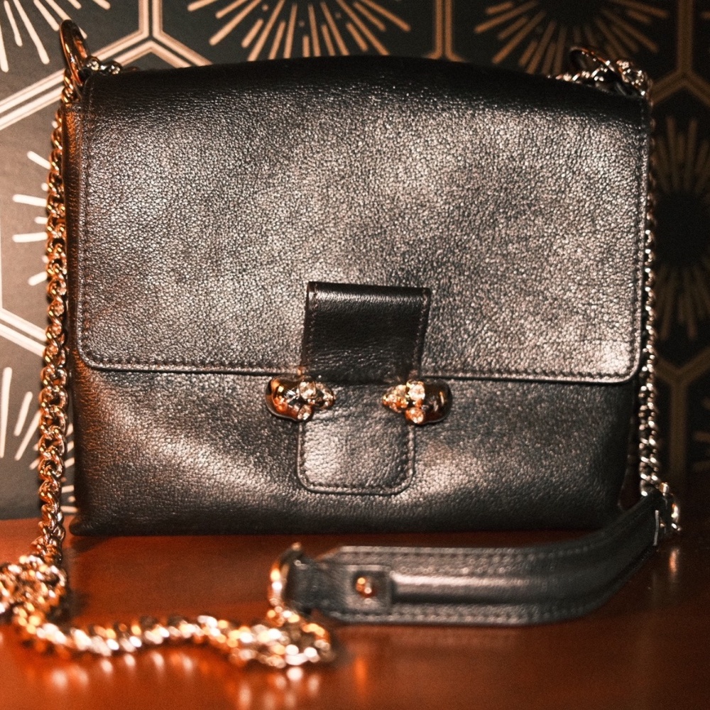 Alexander McQueen Twin Skull Leather Bag